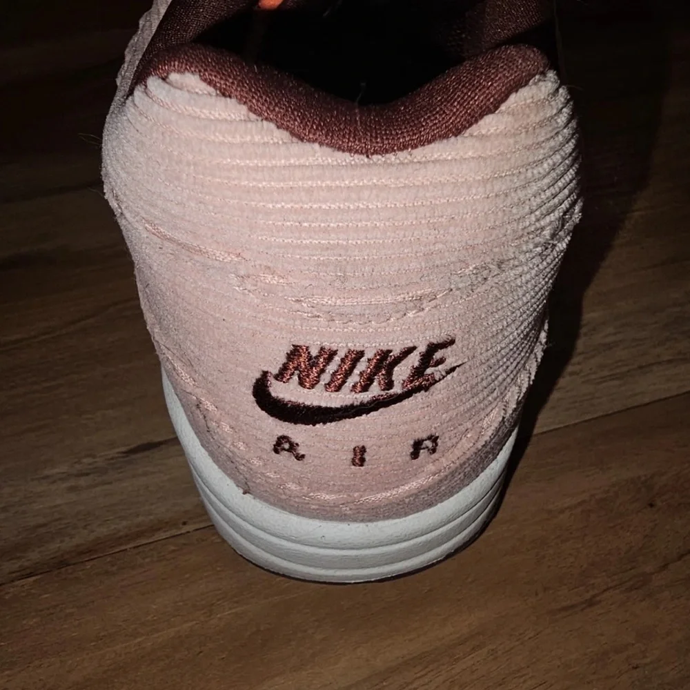 Nike Air Max 1 PRM Corduroy Coral Stardust